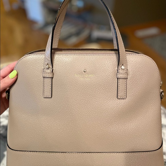 Kate Spade Darcy Satchel - Picture 1 of 5